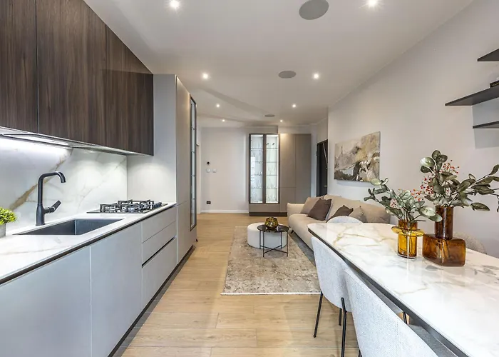 Luxury 2 Bedroom In * Milano