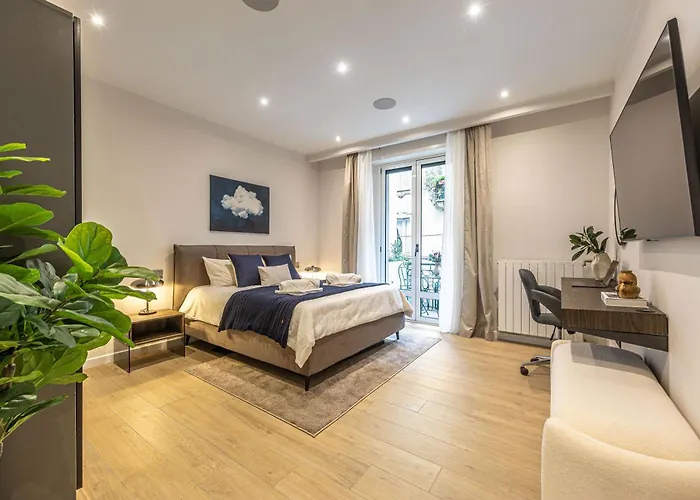 Luxury 2 Bedroom In Appartamento Milano